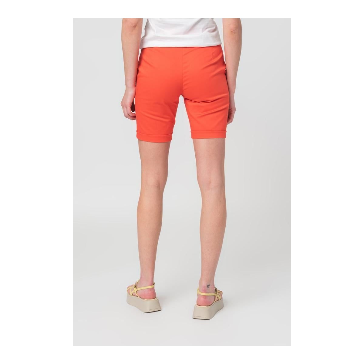 PEGAS Pantaloni Scurt Casual Femei Coral S