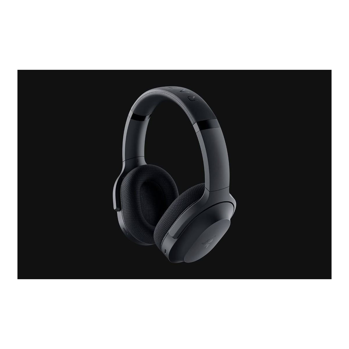 Casti Razer Barracuda Wireless, frecventa raspuns 20 Hz – 20 kHz, sensibilitate 96dB, izolare fonica pasiva, conectivitate USB-C Wireless (2.4GHz); Bluetooth 5.2; 3.5mm Analog, frecventa raspuns microfon 100 Hz - 10 kHz, autonomie pana la 40 ore, negru