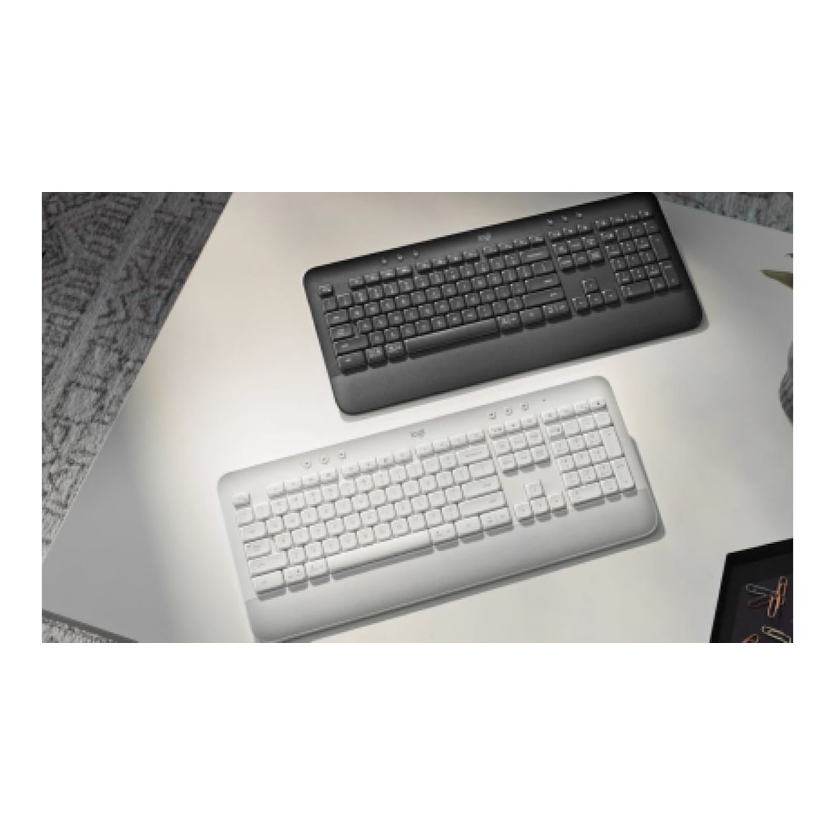 Logitech SIGNATURE K650. Type in comfort. Get more done, Full-size (100%), Wireless, Bluetooth, Membrane, QWERTY, Graphite